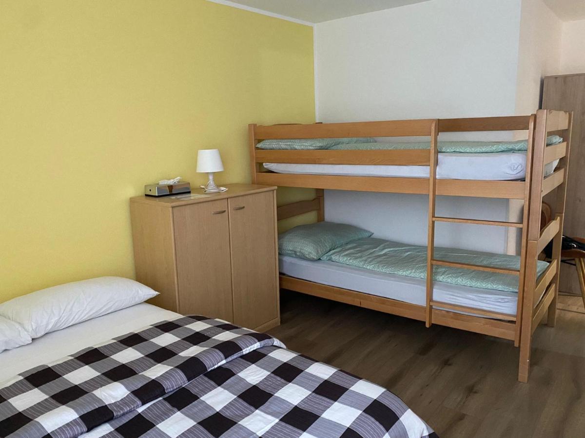 Bed and Breakfast Ristorante Del Ponte Cugnasco Exterior foto